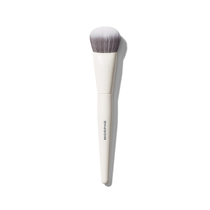 M_BrushesRelaunch_SlantedCream_LiquidBronzerBrush_M242_PDP